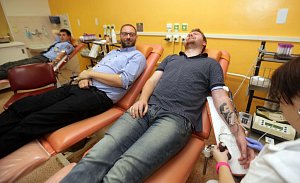 Redakce Olomouckého deníku vyrazila darovat krev na transfuzní oddělení fakultní nemocnice v Olomouci