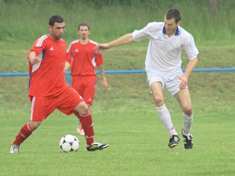 FK Šternberk (v červeném) vs. FC Kralice na Hané