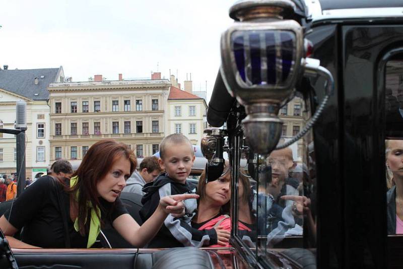 Hanácký okruh: veteráni na Horním náměstí v Olomouci