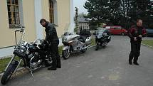 Setkání mopedů v Ludéřově u Drahanovic