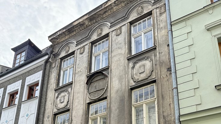 V nabídce realitní kanceláře je také činžovní dům v Panské ulici v centru Olomouce