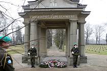 Den válečných veteránů na vojenském hřbitově v Olomouci - Černovíře