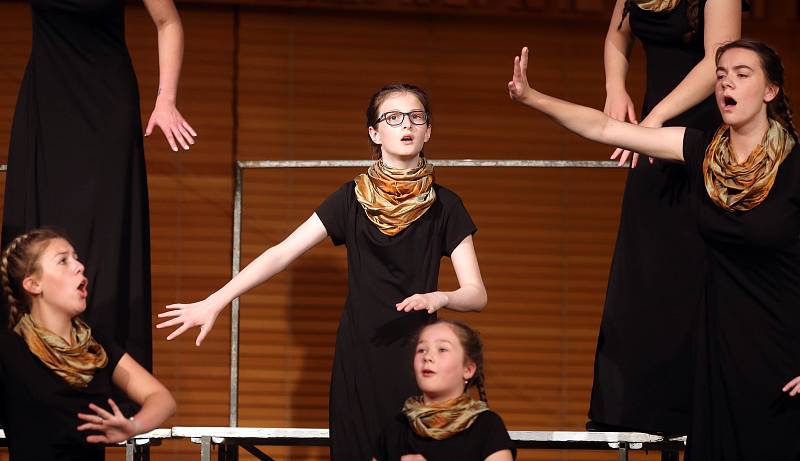 Svátky písní Olomouc 2019. Atlantic Girls Choir | Newfoundland, Canada