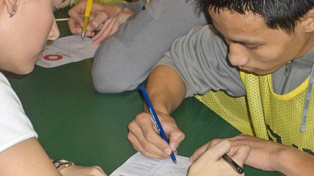 Souboj v piškvorkách.