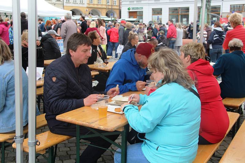 Čtvrtý ročník oblíbeného Tvarůžkového festivalu v centru Olomouce