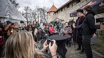 Na hradě Bouzov se 6. dubna 2022 natáčela pohádka Princezna zakletá v čase 2.