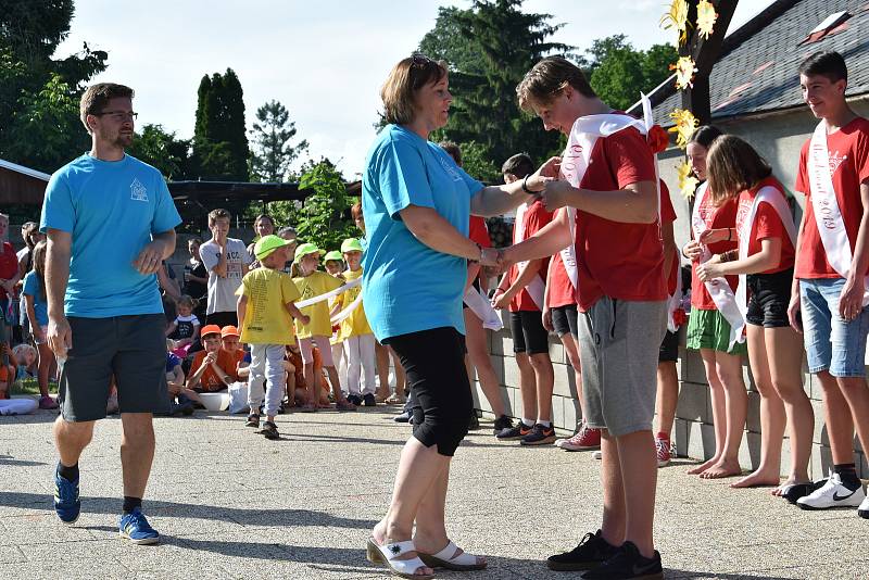 Zakončení školního roku na ZŠ v Senici na Hané, 21. 6. 2019