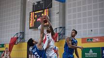 Olomoučtí basketbalisté prohráli doma v NBL s USK Praha 85:104.