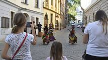 Olomouc (o)žije. Průchodový hudební festival v ulicích města, 4. 6. 2021
