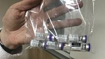 Vakcína Comirnaty proti onemocnění Covid-19 ve Vojenské nemocnici Olomouc