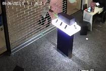Záběry na zloděje z kamerového systému