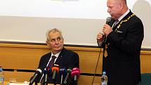 Prezident Zeman na krajském úřadu v Olomouci - listopad 2017