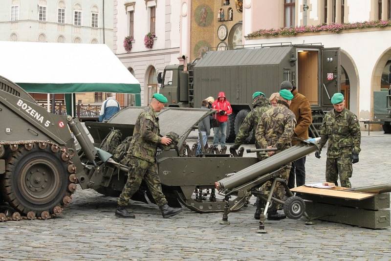 Týden s armádou v Olomouci