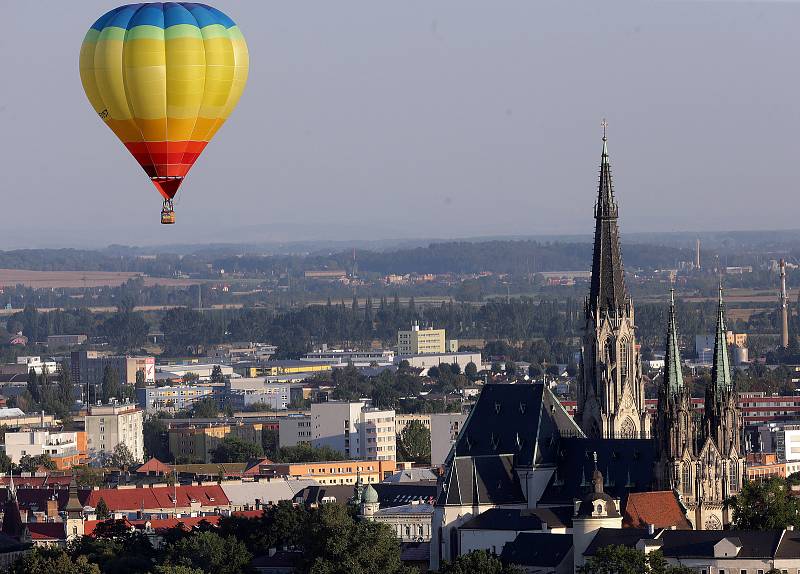 Balóny nad Olomoucí.