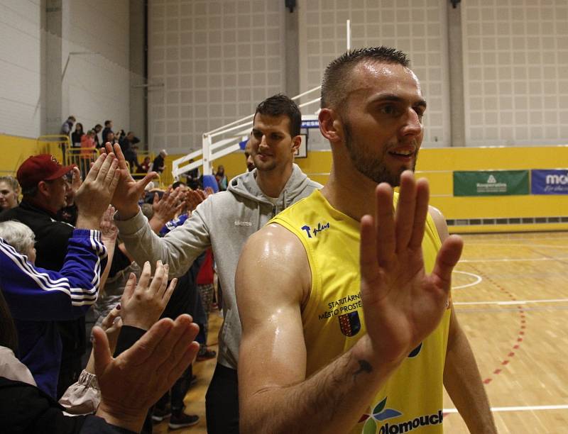 BK Olomoucko porazilo v domácím zápase nadstavbové skupiny A1 Brno 96:66.