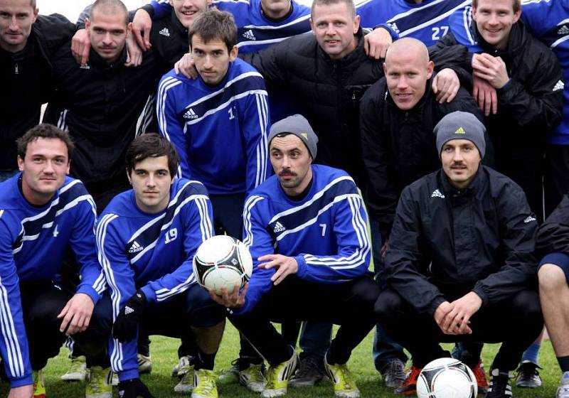 Hráči Sigmy si nechali narůst knír podpořili kampaň Movember