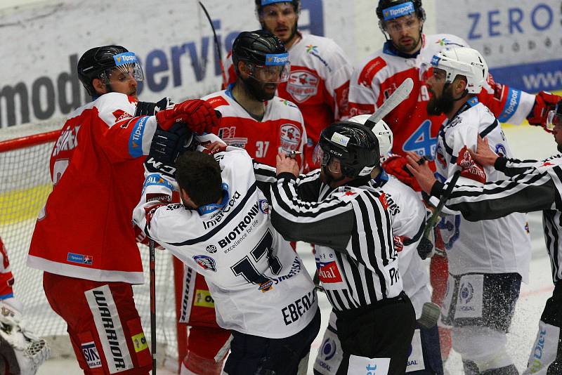 HC Škoda Plzeň vs HC Olomouc. Páté čtvrtfinále