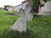 Smírčí kříž v Olomouci-Topolanech, srpen 2022
