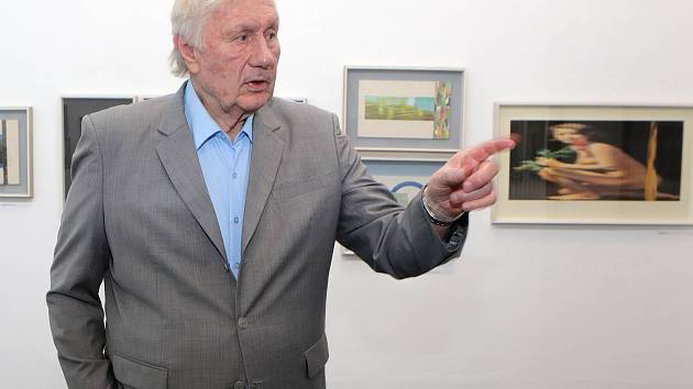 Výstava koláží světoznámého umělce Jiřího Koláře ze sbírky Jana Kukala (na snímku) v olomoucké galerii Patro.