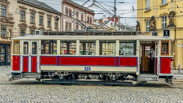 Tramvajová doprava v Olomouci slaví 125 let. Tady je program oslav
