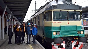 Rozloučení s elektrickými vlakovými jednotkami řady 460 přezdívanými Tornádo či Pantograf na olomouckém hlavním nádraží, 20. dubna 2024