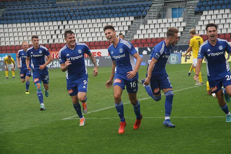 Fotografie ze zápasu 5. kola FNL mezi celky SK Sigma Olomouc B a MFK Karviná