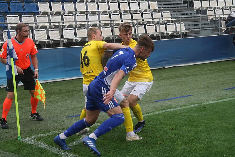 Fotografie ze zápasu 5. kola FNL mezi celky SK Sigma Olomouc B a MFK Karviná