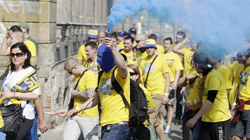 Fanoušci Opavy v Olomouci na finále českého poháru