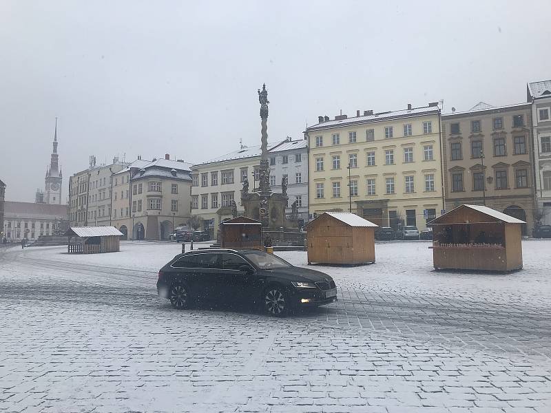 Sněžení v Olomouci. 3. prosince 2020