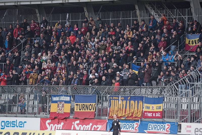 Zaplněný Andrův stadion sledoval vítězství Sigmy nad Spartou