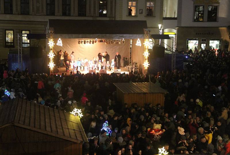 Rozsvícení vánočního stromu v Olomouci, 23. listopadu 2018