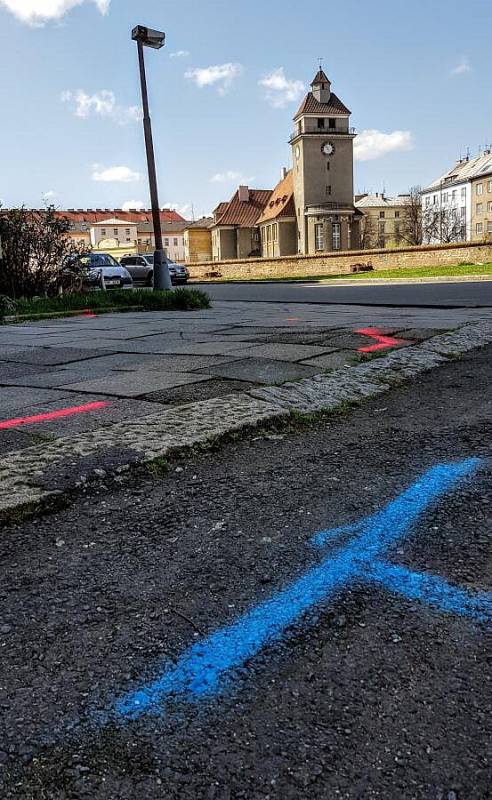 Příprava stavby protipovodňových opatření v okolí mostu v Komenského ulici v Olomouci. 10. dubna 2018