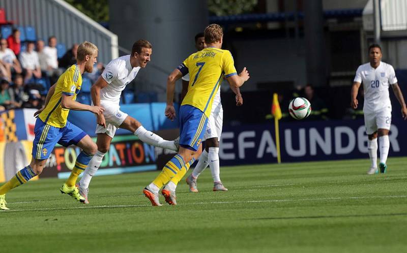 Anglie proti Švédsku. Euro U21 na Andrově stadionu v Olomouci