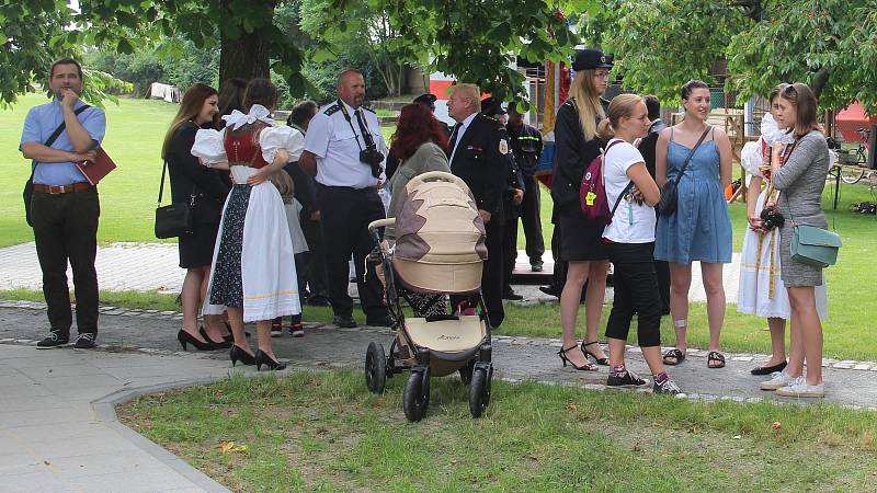 Slavnostní otevření hasičské zbrojnice ve Chválkovicích