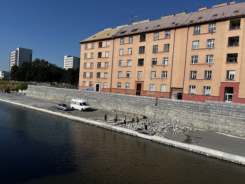 Blahoslavova ulice v Olomouci, nová náplavka, 26. června 2022