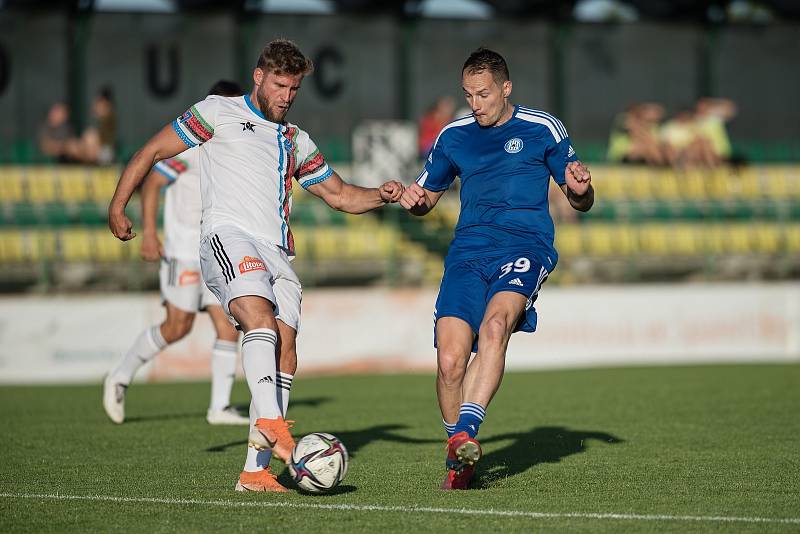 Pohárová desítka + poslední tango Bobbyho Zlámala. Jakub Podaný