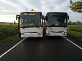 Autobusy na opraveném úseku mezi Ratají a Luběnicemi na Olomoucku