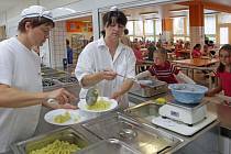 Již sedmým rokem organizuje ministerstvo práce a sociálních věcí (MPSV) projekt Obědy do škol