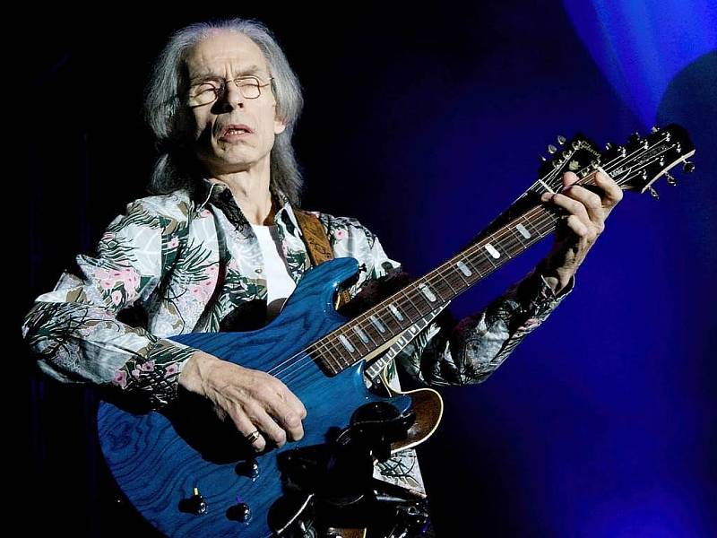 Yes v Olomouci - Steve Howe