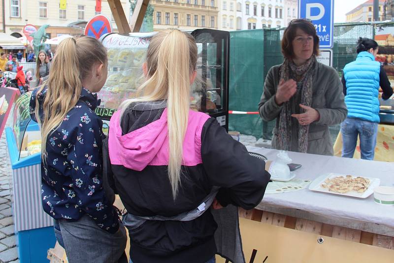 Čtvrtý ročník oblíbeného Tvarůžkového festivalu v centru Olomouce