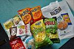 Produkty šumvaldského střediska výroby snacků Bersi a BAG