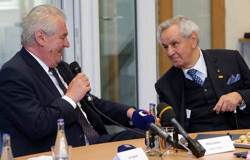 Prezident Zeman na návštěvě v přerovské Meoptě