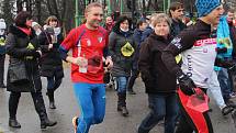 Silvestrovský běh ve Smetanových sadech v Olomouci