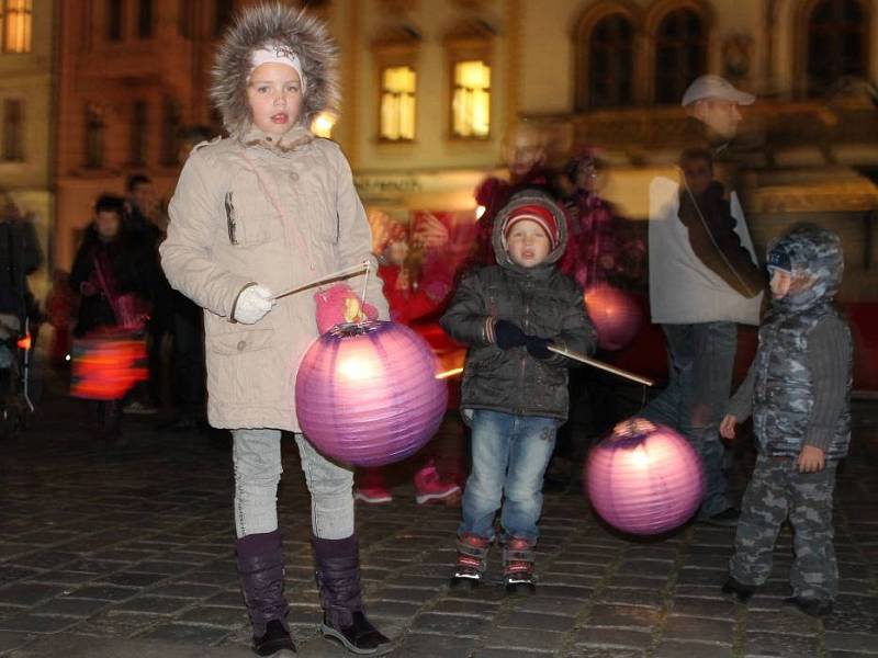 Lampionový průvod k výročí 28. října v Olomouci