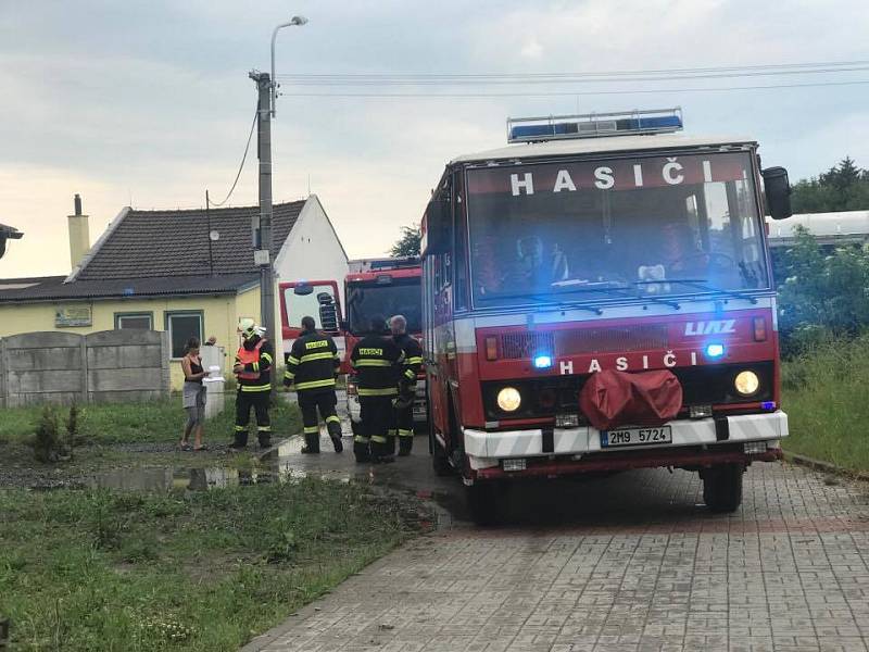 Zásahy hasičů při bouřkách - 4. června 2017