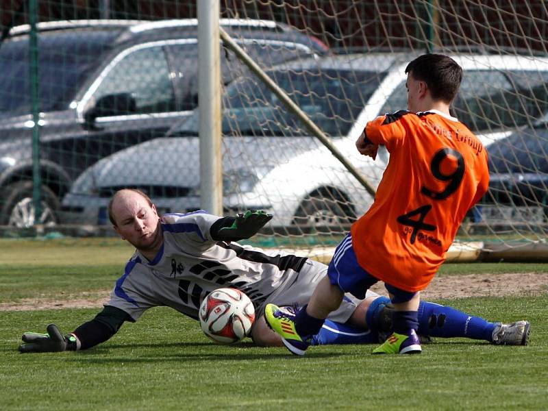 Fotbalisté Sigmy si zahráli proti fanouškům