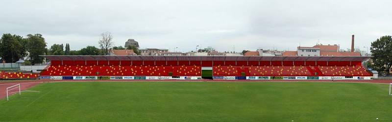 Vizualizace proměny stadionu ve Znojmě pro prvoligové zápasy