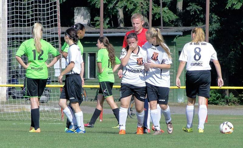 Fotbalistky Nových Sadů rozstřílely soupeřky z Mostkovic 5:0