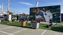 V rámci letošního Street art festivalu v Olomouci vytvořili špičkoví umělci nové velkoplošné malby. Ve Funparku Šantovka vyzdobil plochu Mr Dheo, 24. září 2021