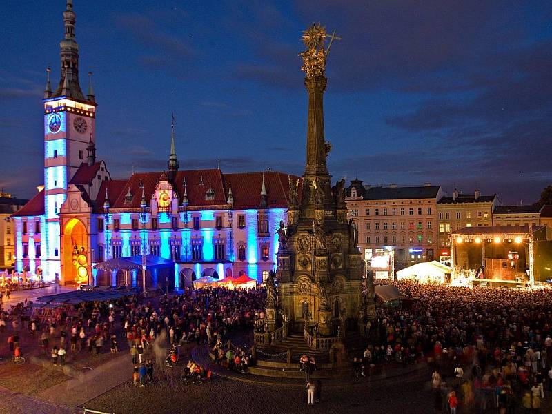 Koncert na Horním náměstí v Olomouci. Ilustrační foto